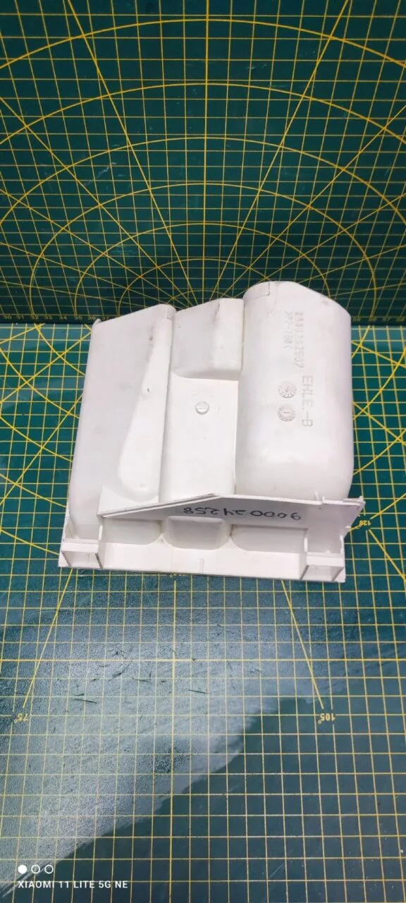 Лоток порошкоприемника Bosch 9000242587