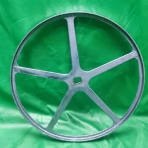 Шкив Indesit 17400557200