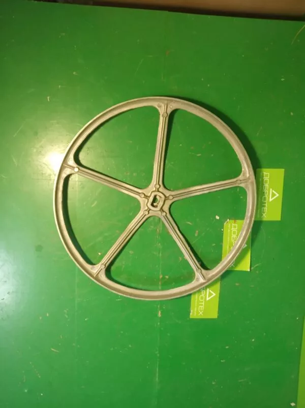 Шкив Electrolux 268019600 клин.