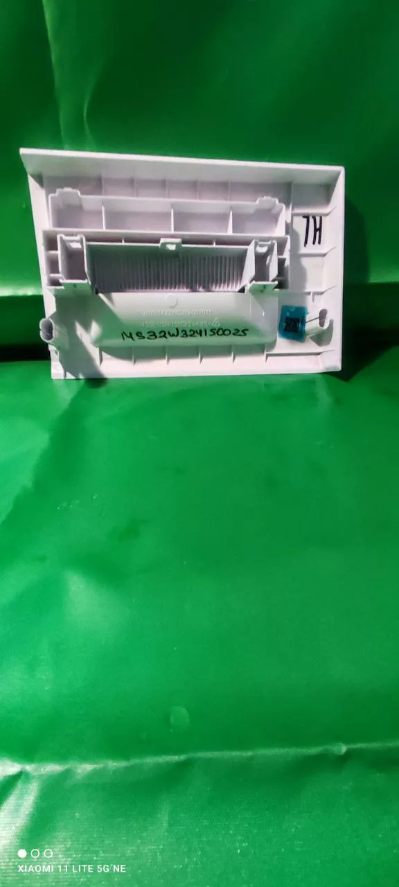 Панель порошкоприемника Midea MS32W324150025