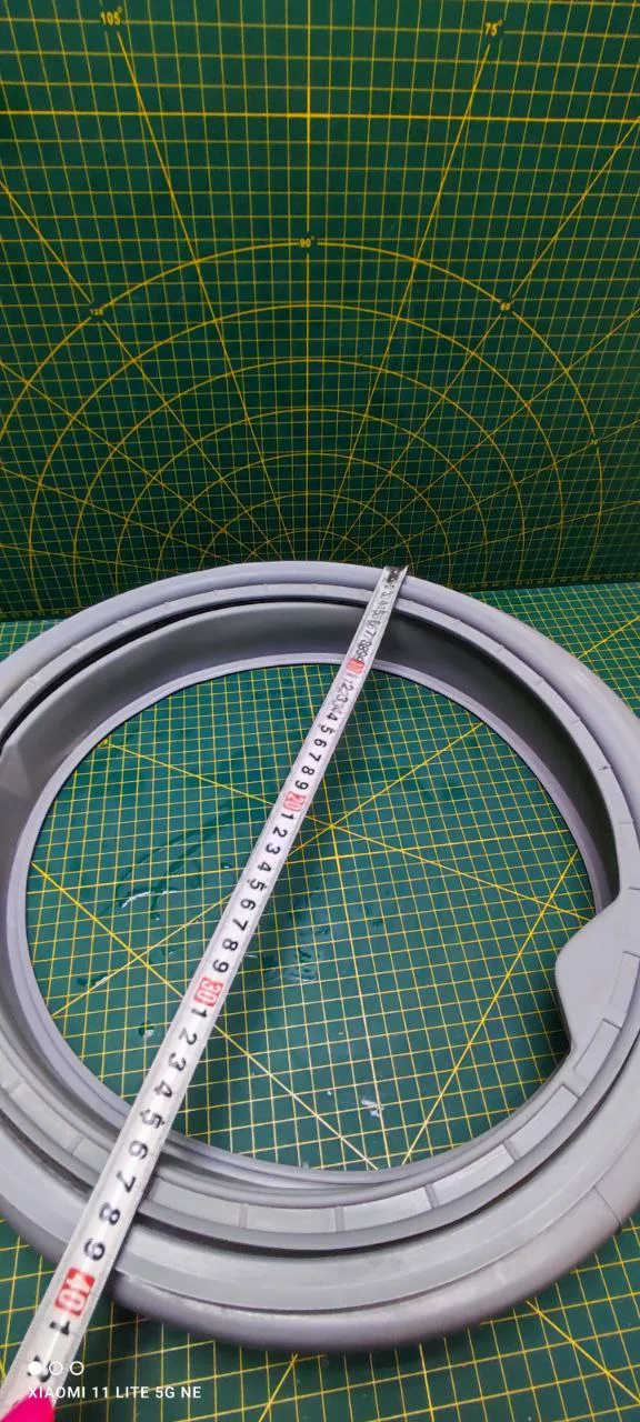 f4d1ac55-ca12-4b1f-9ccf-a8cef6342e93 Манжета Indesit Ariston 144002979