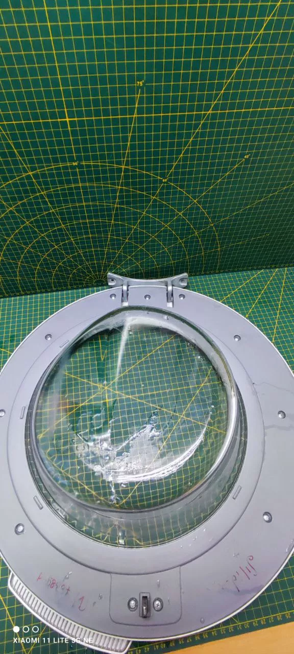f563cb17-ed53-4128-b1af-6f0d82fc768e Люк Midea M7638941