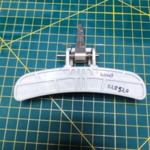 Ручка с крючком Samsung DC63-02852a Ручка с крючком Samsung DC63-02852a
