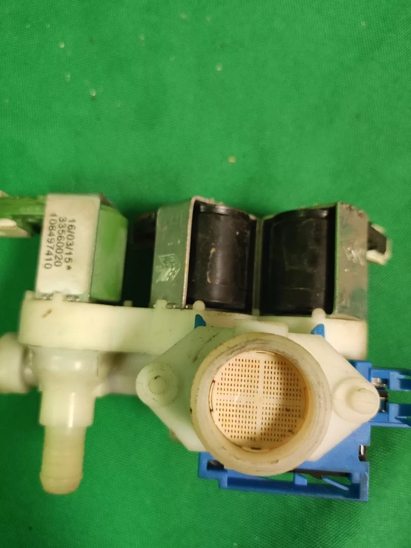 Клапан тройной Electrolux 108497410 микрофишка