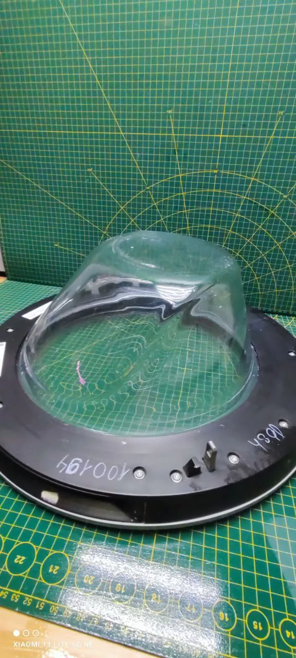 Люк Bosch 100194 с дефектом