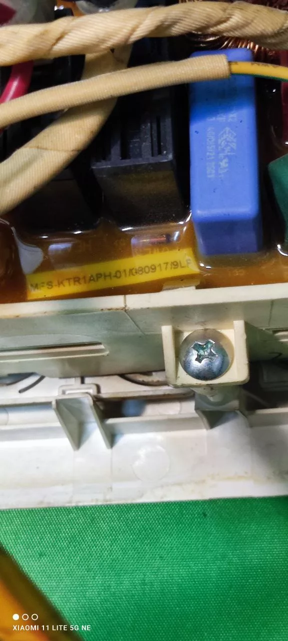 ff29d2d4-c89c-4e2c-ba0f-5244314a7783 Модуль Samsung WF7520SAW