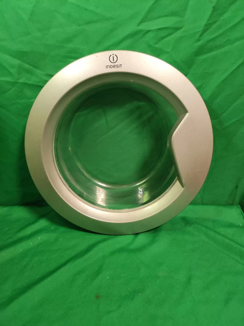 Люк Indesit C 00270556 серый