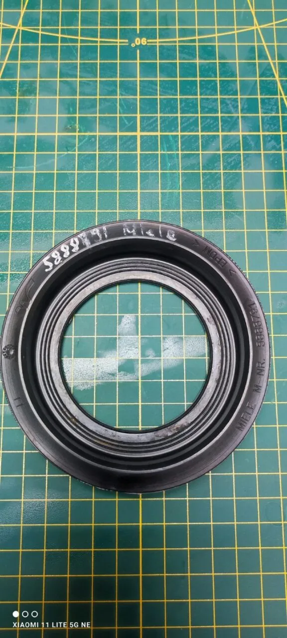 Патрубок Miele 5888791