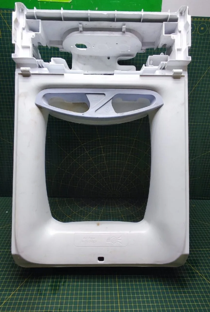 Обрамление люка Zanussi A13635803/804 для стиральной машины с вертикальной загрузкой