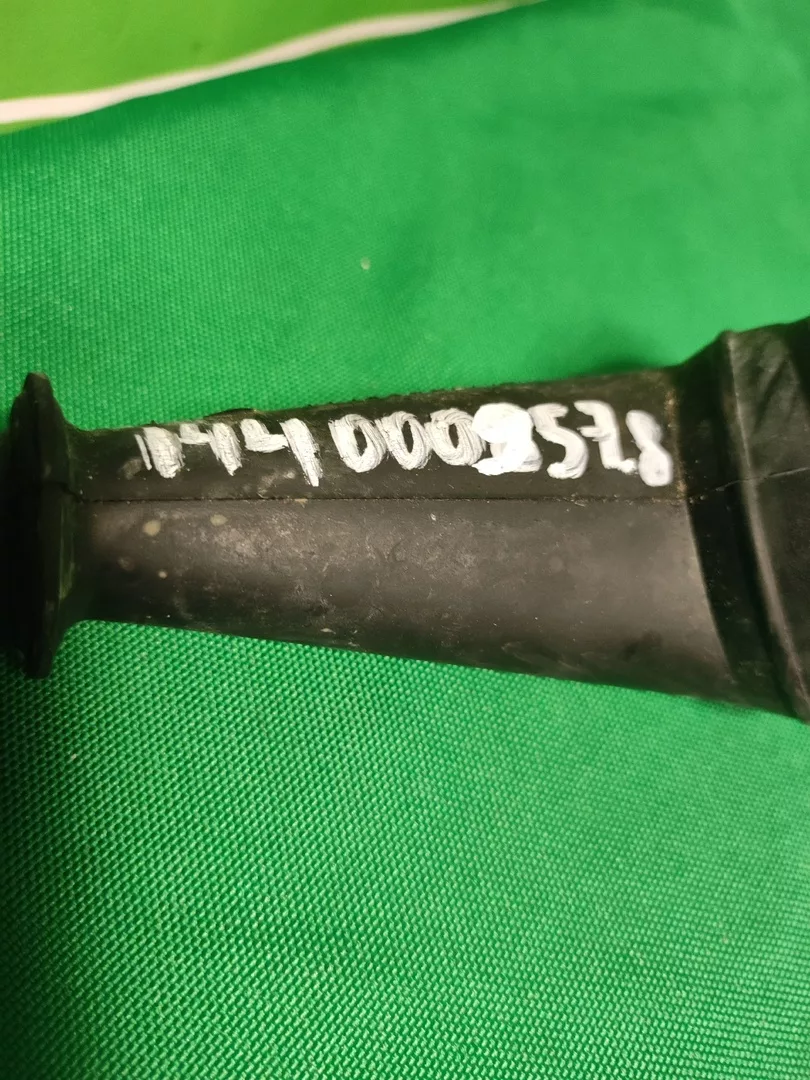 Патрубок Ariston Indesit 1440009578 для стиральной машины