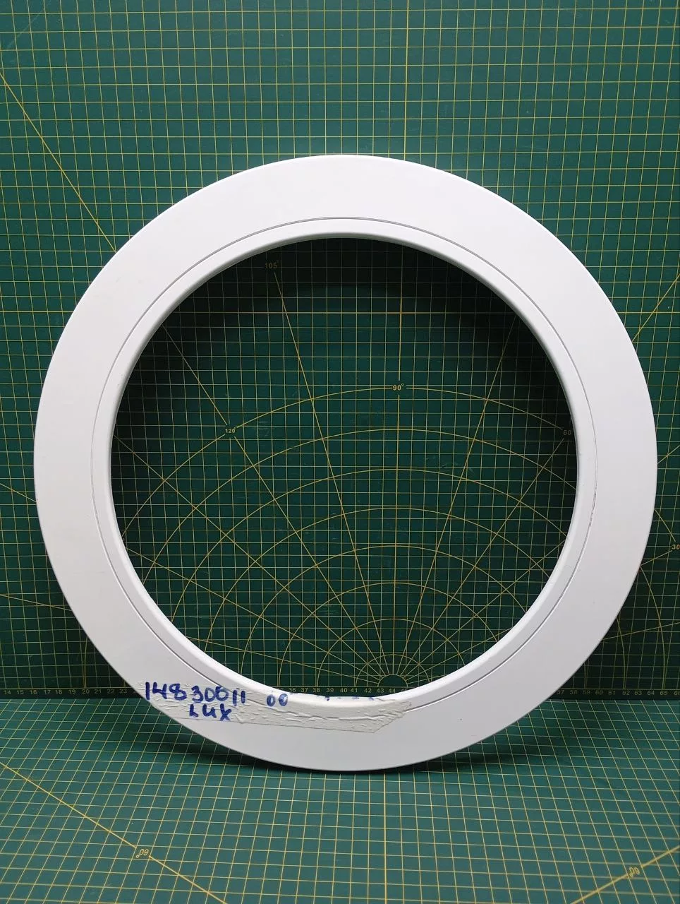 Обрамление внешнее Electrolux 1483001100