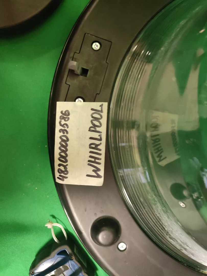 Люк в сборе Whirlpool 482000003586 для стиральной машины