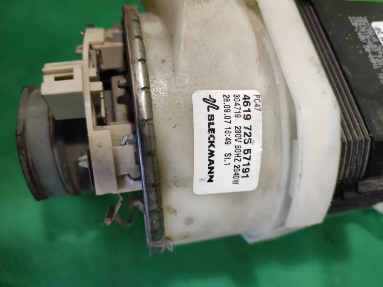 Насос рециркуляционный для посудомоечной машины Whirlpool 461972557191 Bleckmann
