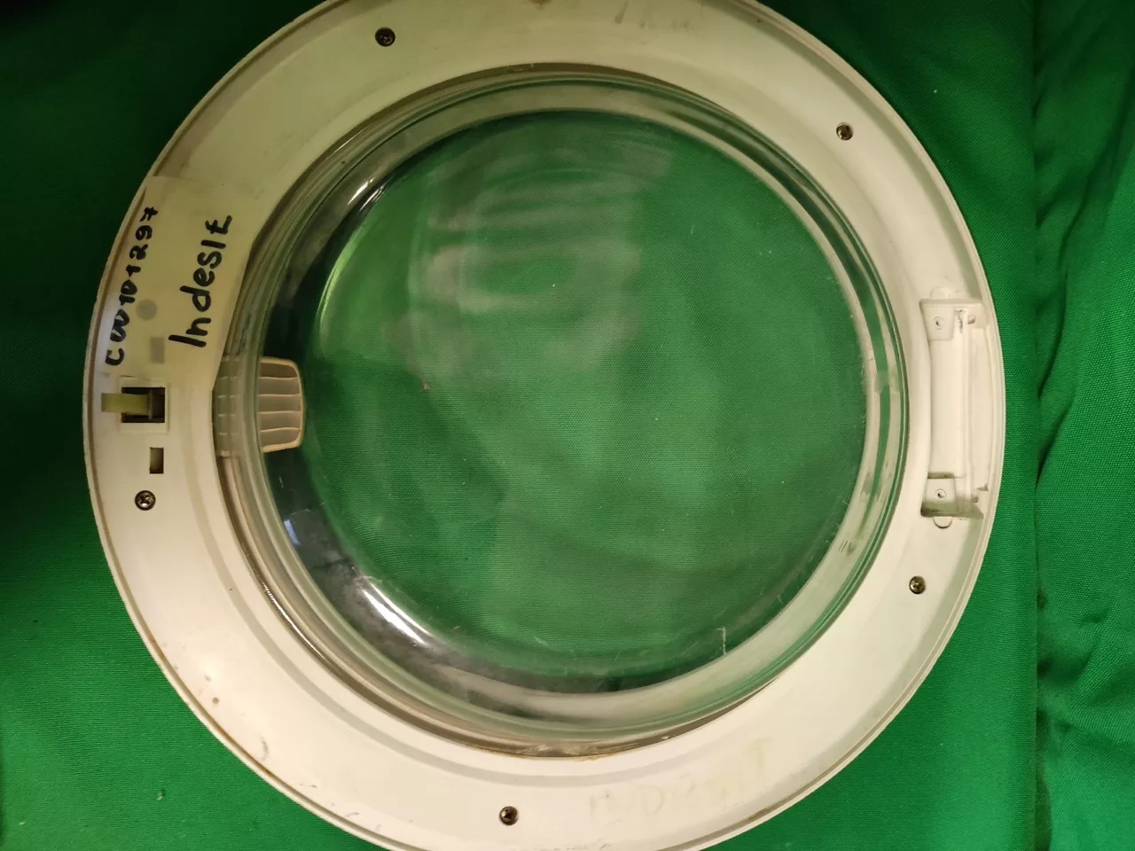 Люк в сборе Indesit C00101297 для стиральной машины