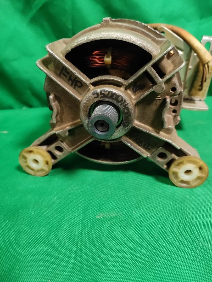 Двигатель Bosch 5500014340 FHP/ACC -6 контактов