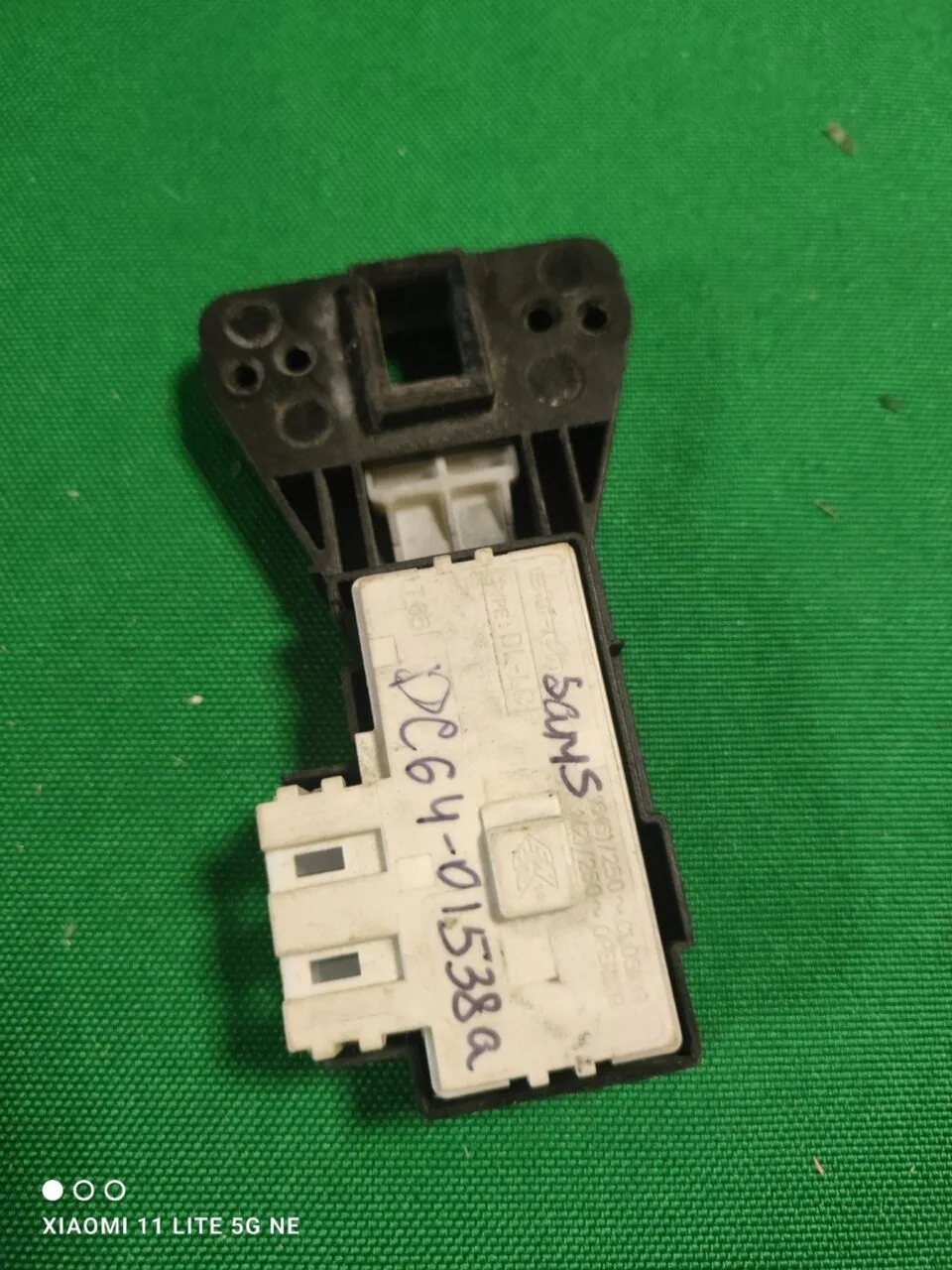 Замок люка (УБЛ) Samsung DC64-01538A