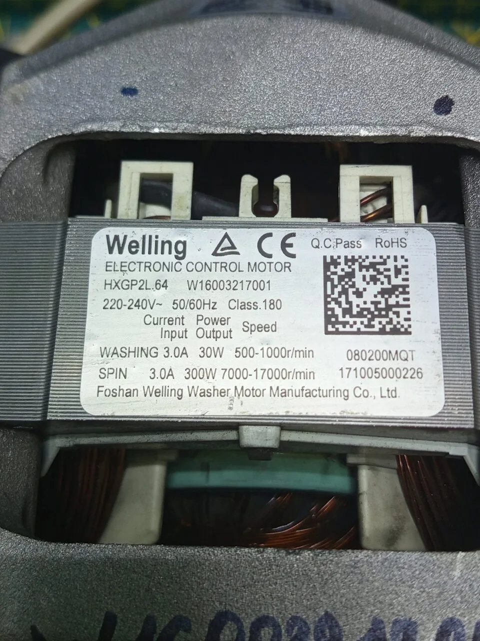 Двигатель Indesit Welling w16003217001-6контактов