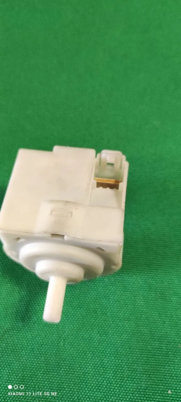 Прессостат Bosch 9000709431