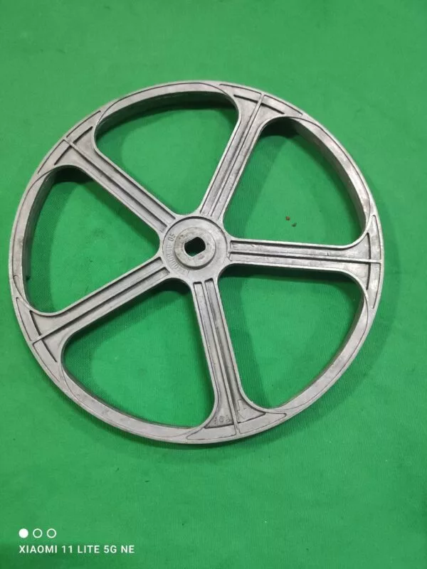 Шкив Indesit 174000949