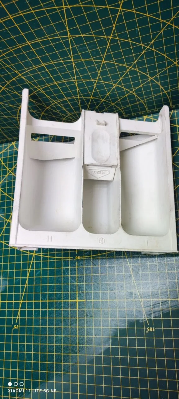 Лоток порошкоприемника Bosch 9000242587