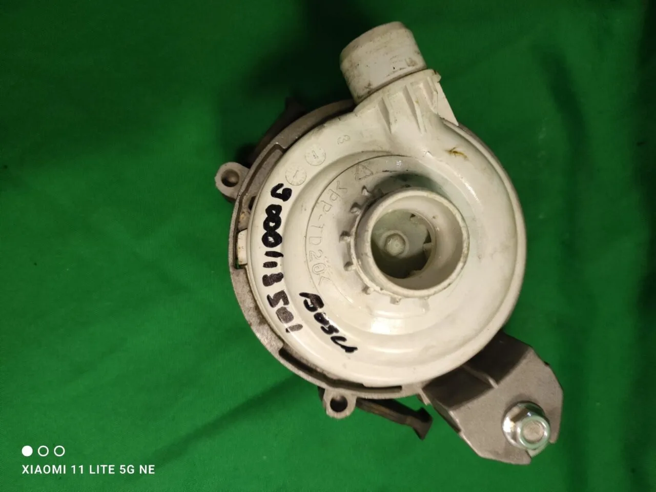 Насос циркуляционный Bosch 9000113501 5600057401
