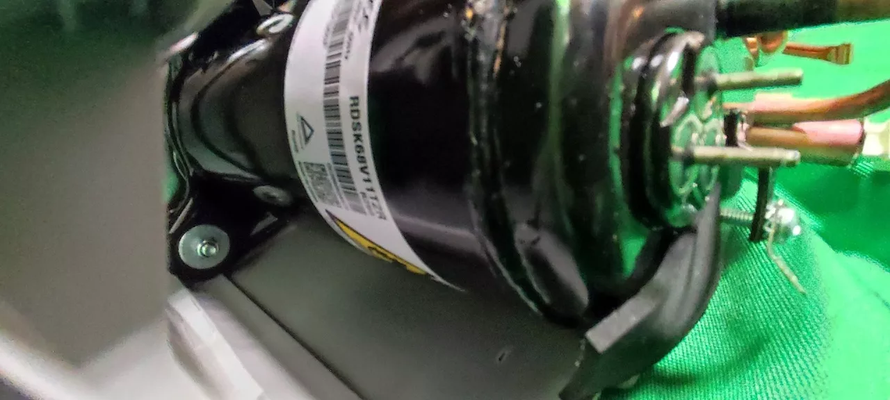 Компрессор Beko 298035 в сборе для сушильных машин