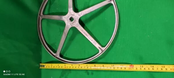 Шкив Indesit 174000787 F