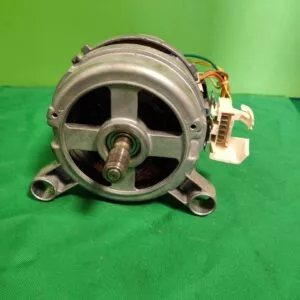 Двигатель Electrolux Nidec 155236400 -6 контактов