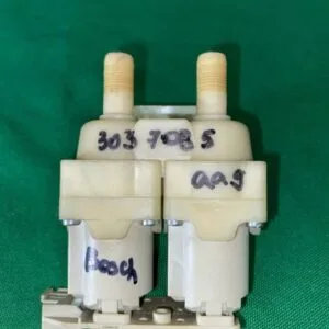 Клапан двойной Bosch 3037085AA9 3037084AA2 Клапан двойной Bosch 3037085AA9 3037084AA2