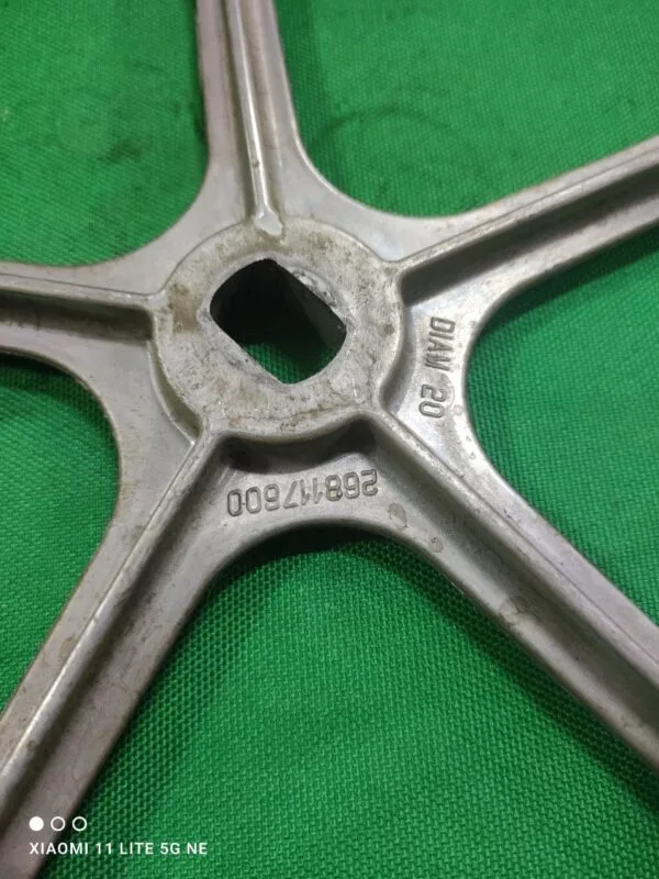 Шкив Electrolux 268117600