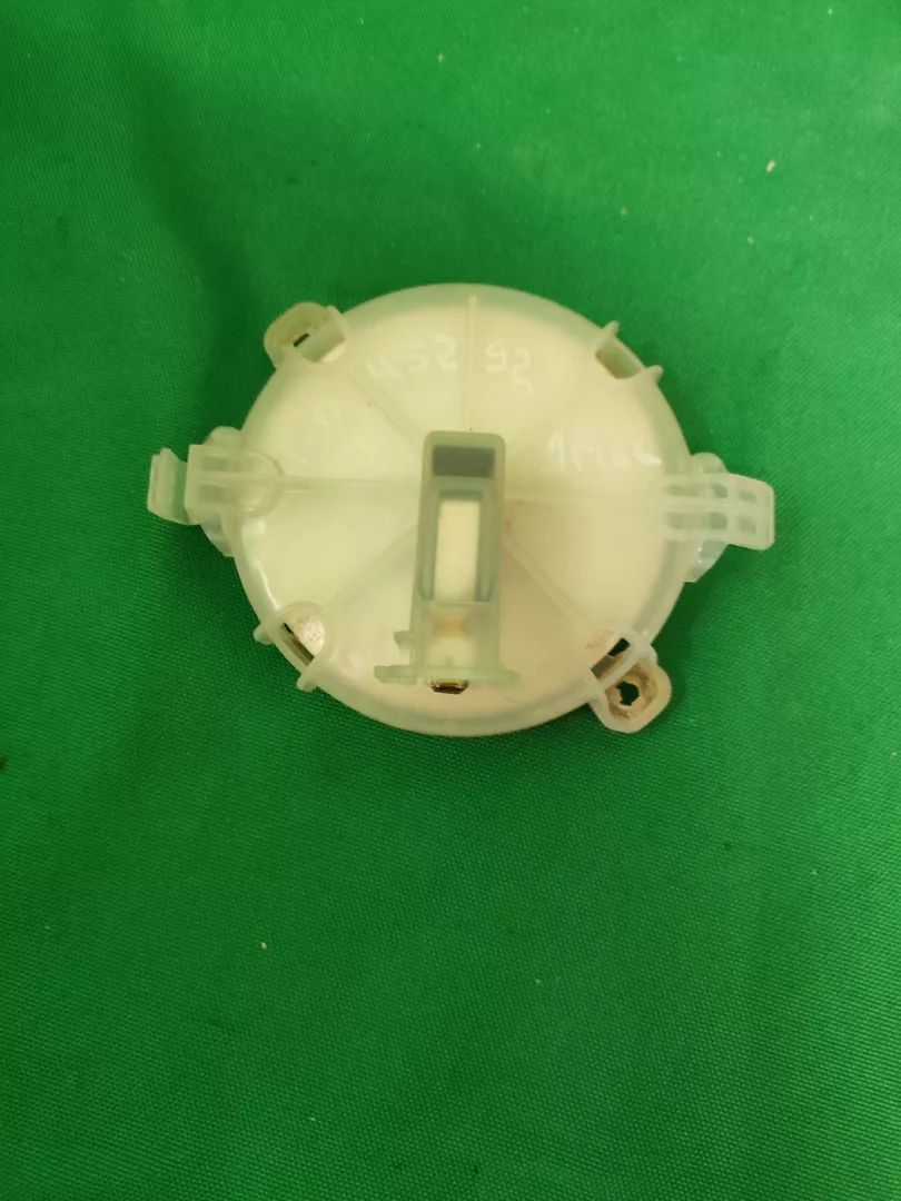Аквастоп Ariston 10045292 для посудомоечной машины Аквастоп Ariston 10045292 для посудомоечной машины