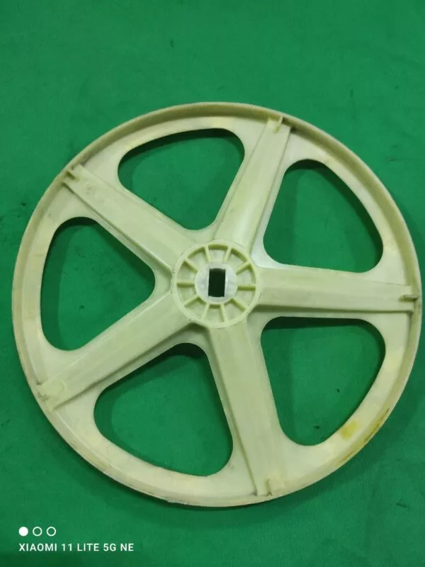 Шкив Indesit 174002574-06(-03)