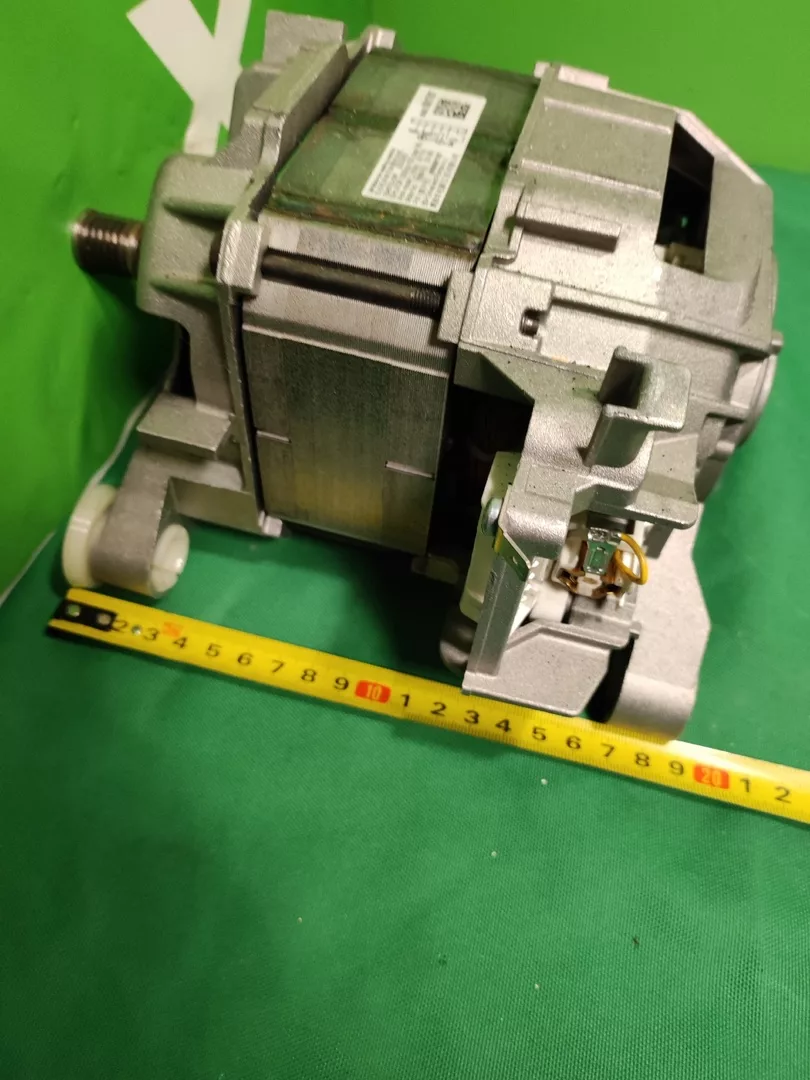 Двигатель Bosch Motor 9000591767 -6 контактов