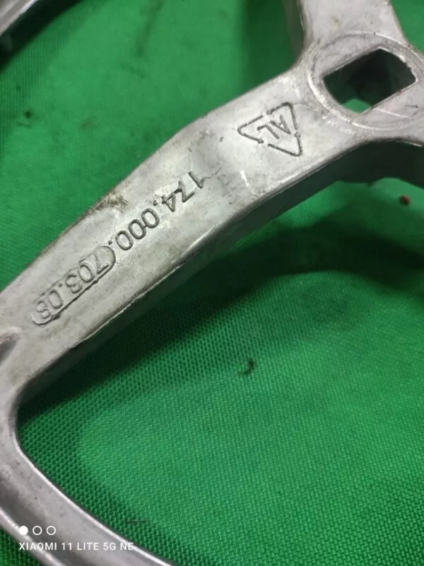 Шкив Indesit 174000703.08