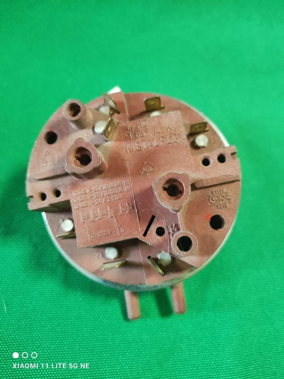 Прессостат Bosch 528e4gp