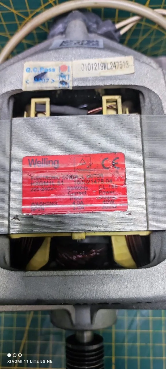 Двигатель Indesit Welling 160021478.04 6 контактов