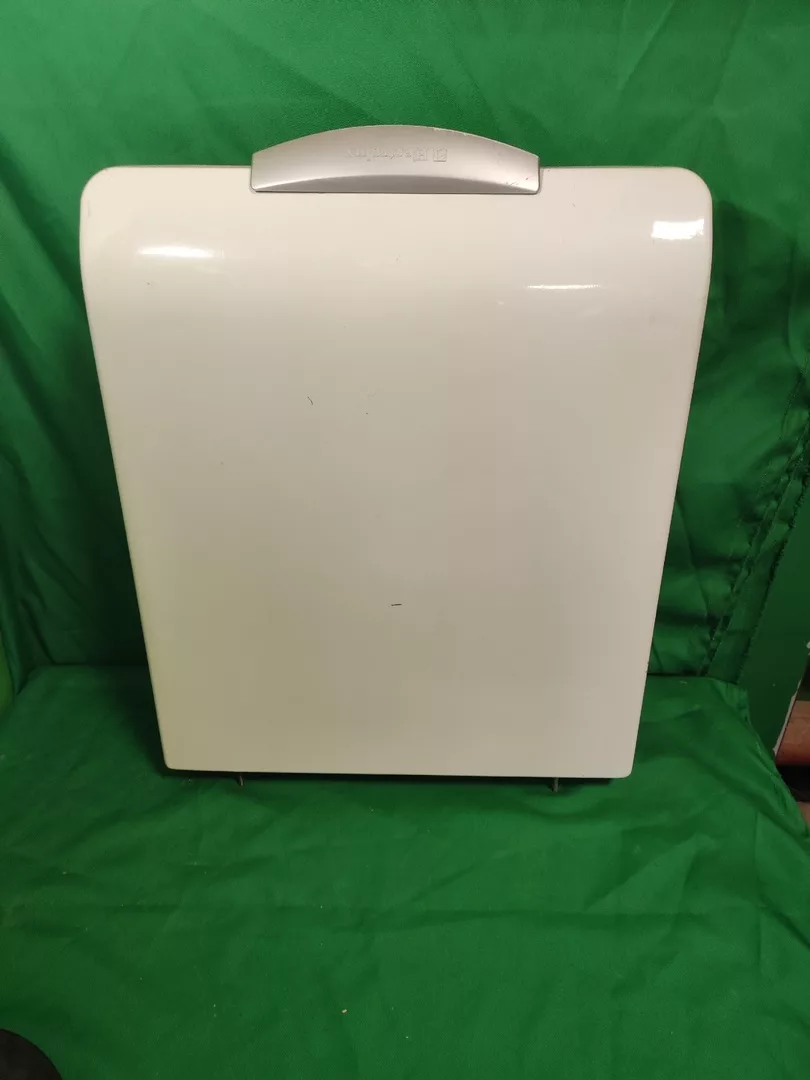 Крышка люка Electrolux 913210951-03 стиральной машины с вертикальной загрузкой
