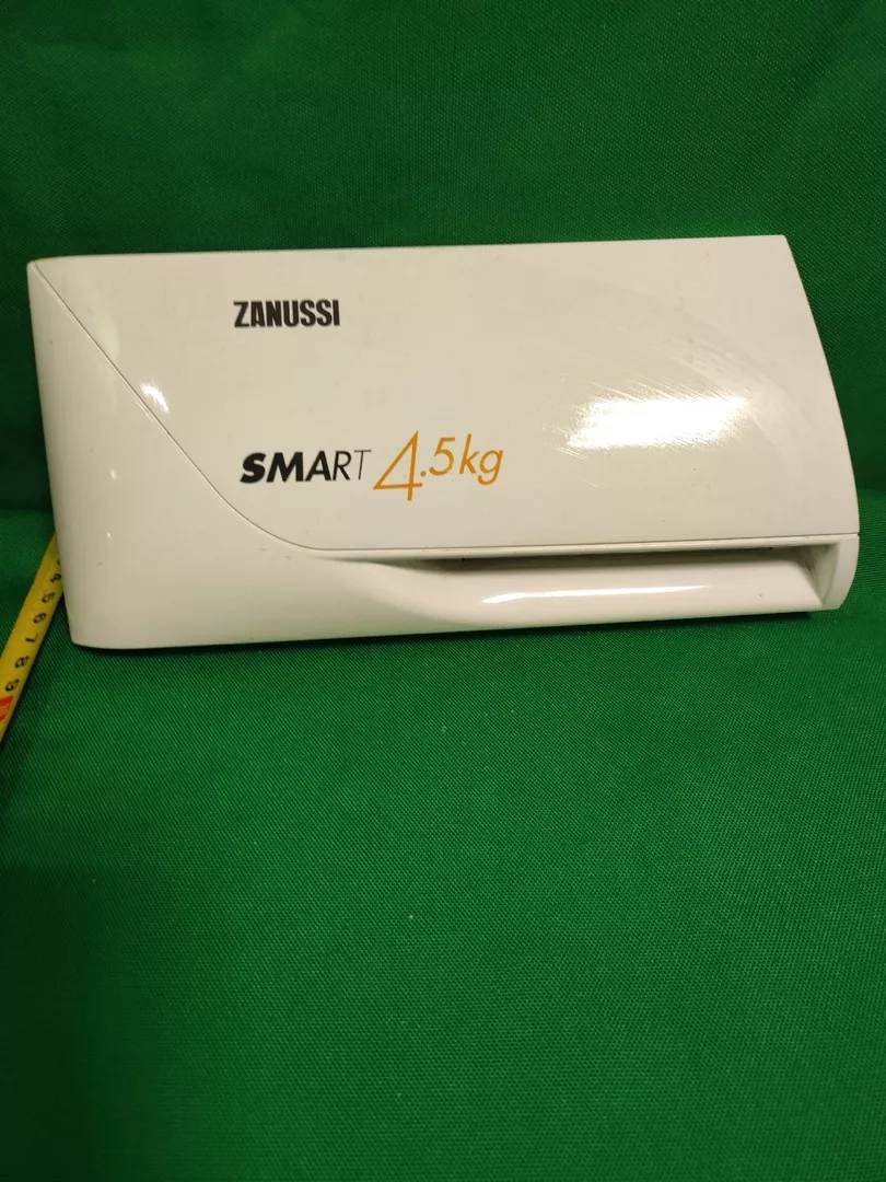 Панель порошкоприемника Zanussi 13205160 4.5 -3