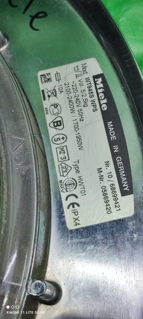 Люк Miele 05869420 двойное стекло с сушкой