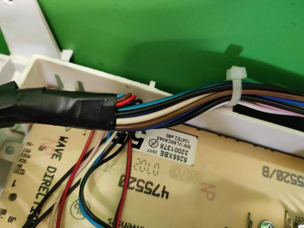 Модуль Whirlpool AWG 223