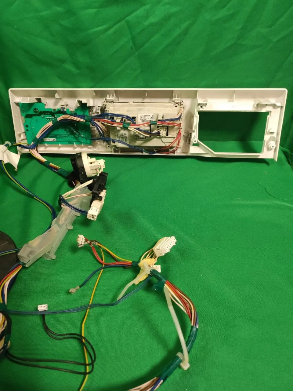 p84cUvuafzg Модуль Whirlpool AWO/D 8500