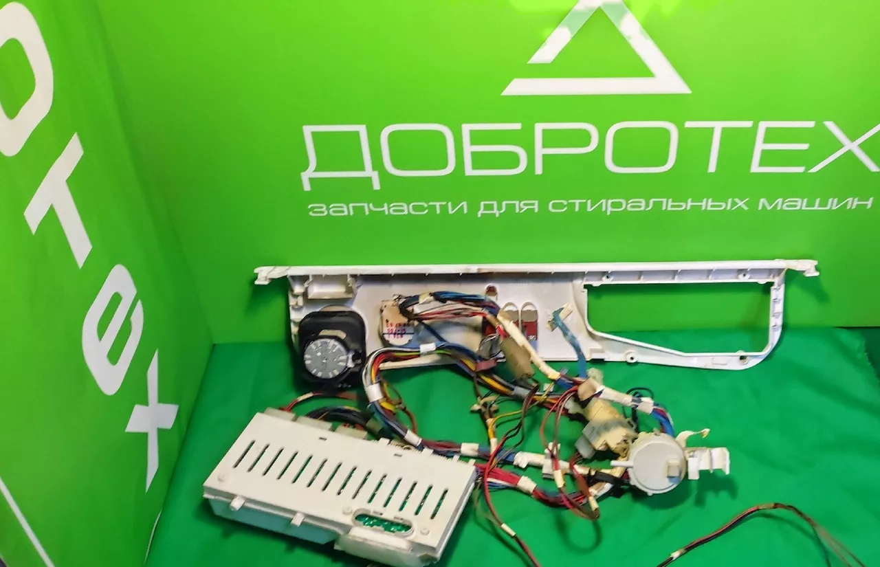 Модуль управления INDESIT W93T для стиральной машины