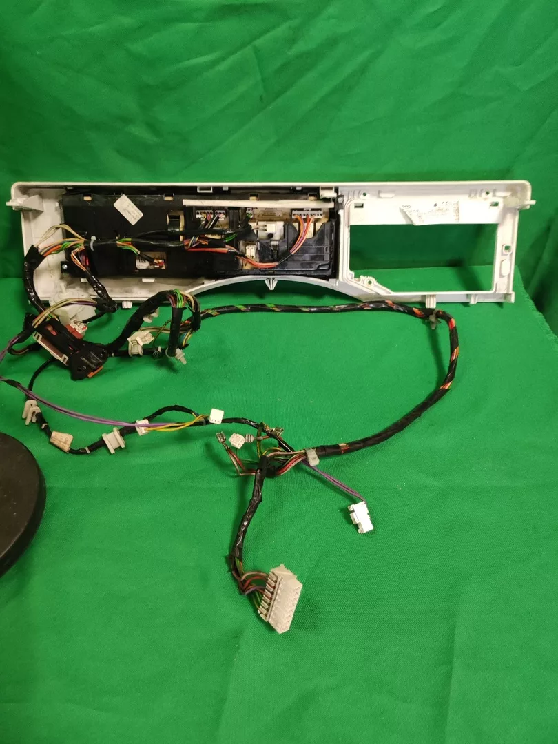 pggHdEjXoP4 Модуль Beko ELY 67031 RTYB3 (Щетки)