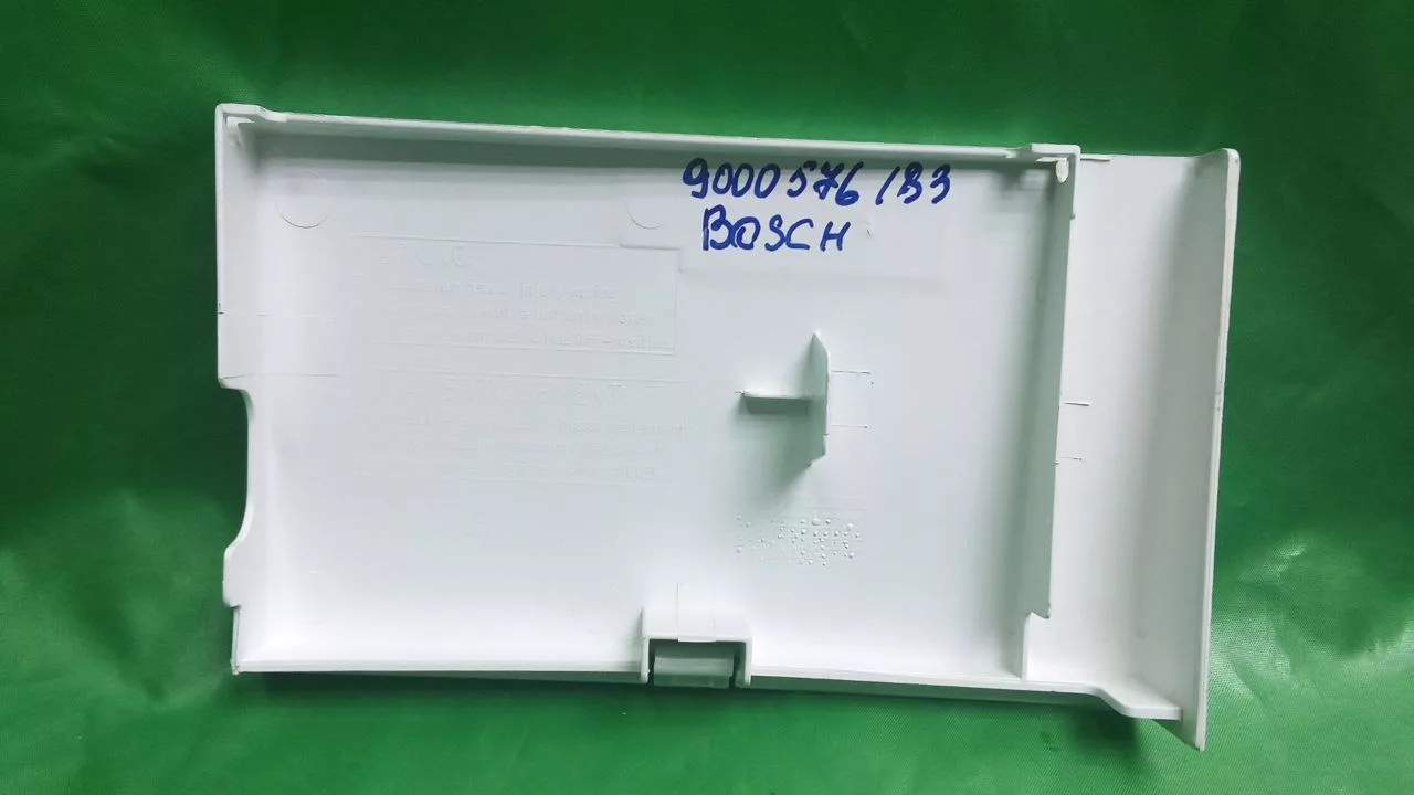 9000313303