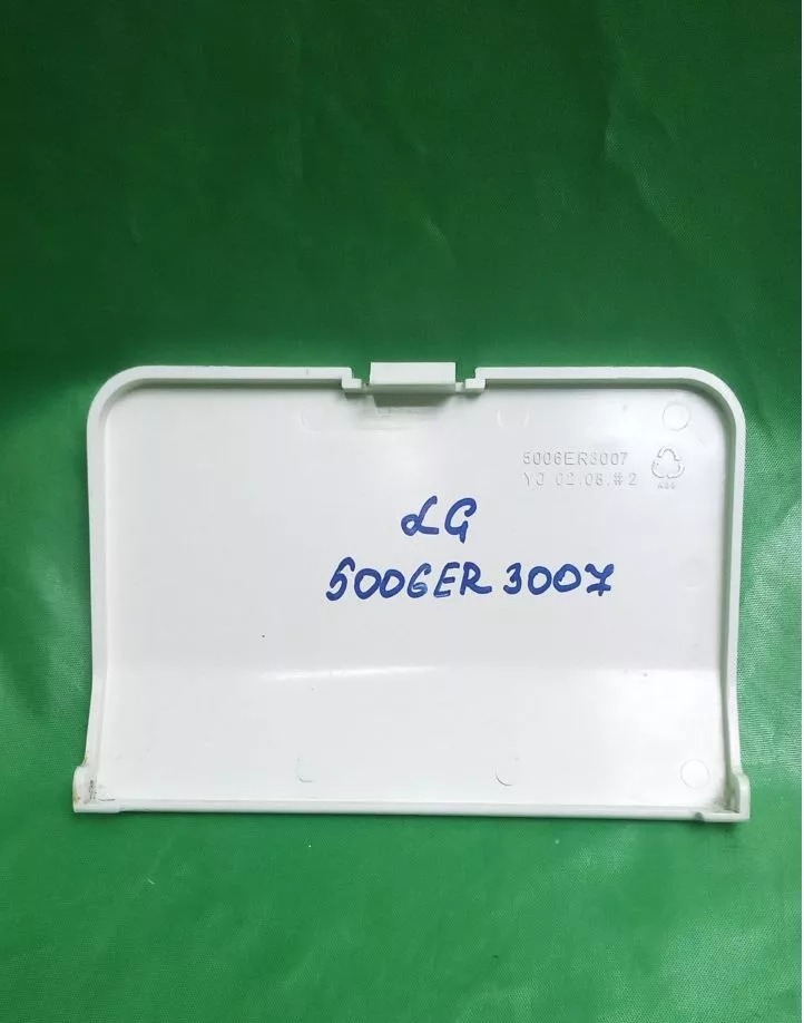Панель сливного фильтра LG 5006ER3007 бел.