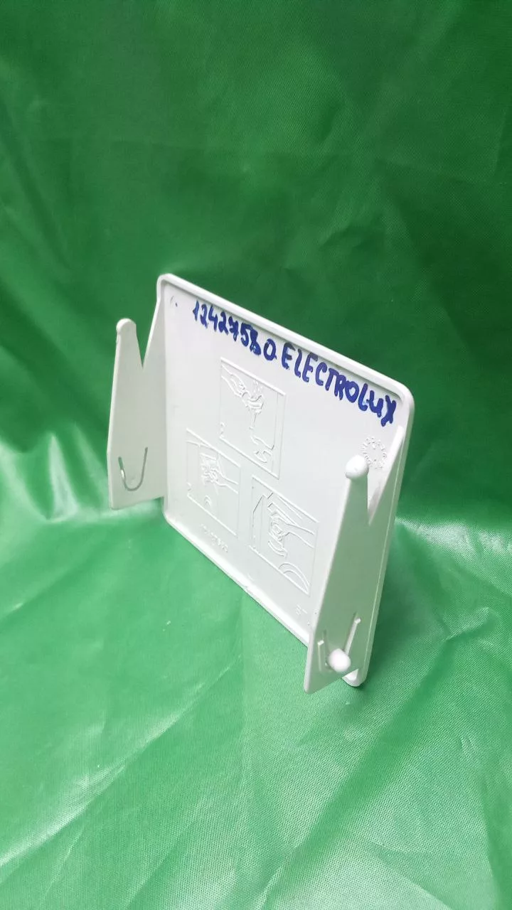 Панель сливного фильтра Electrolux 12427580 к стиральной машине