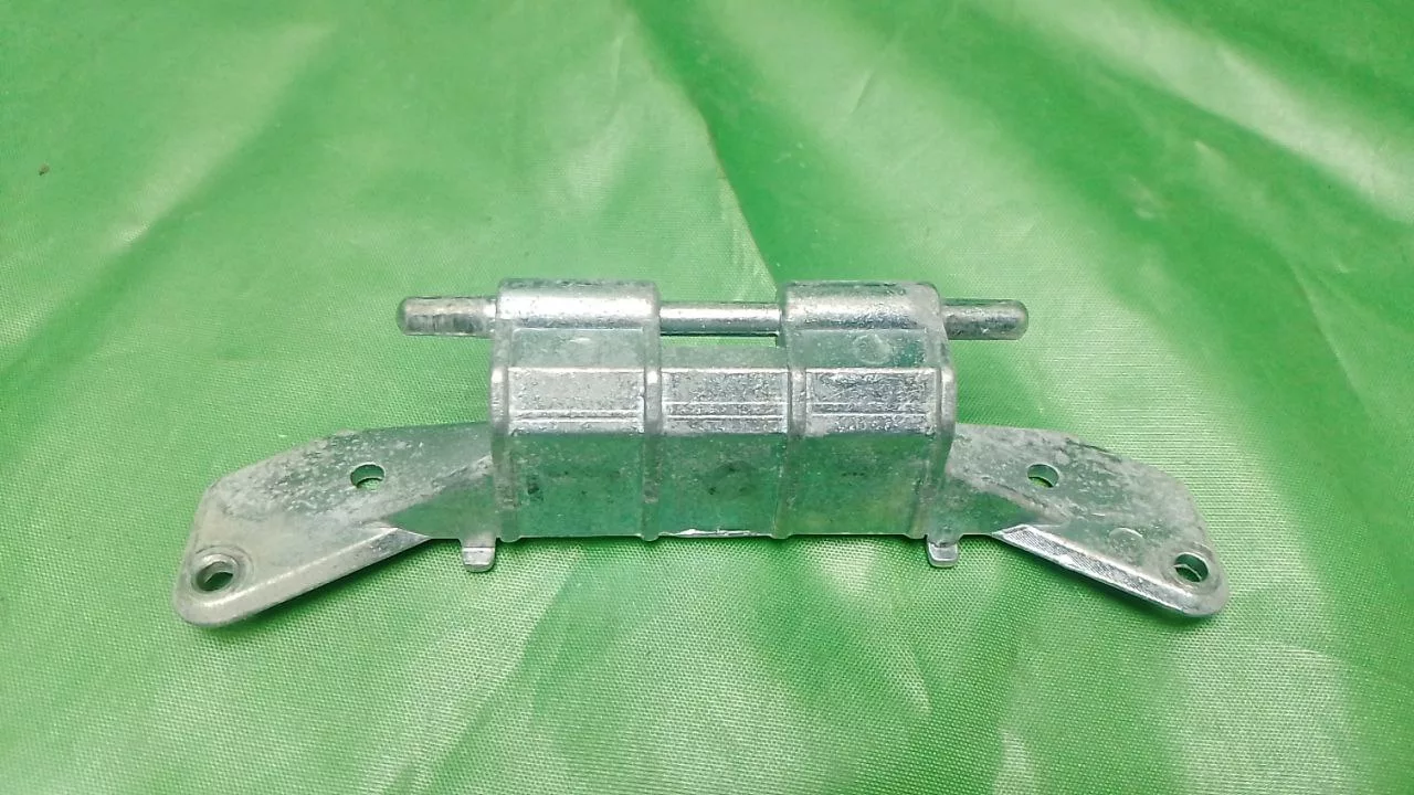 Петля люка Bosch 153150