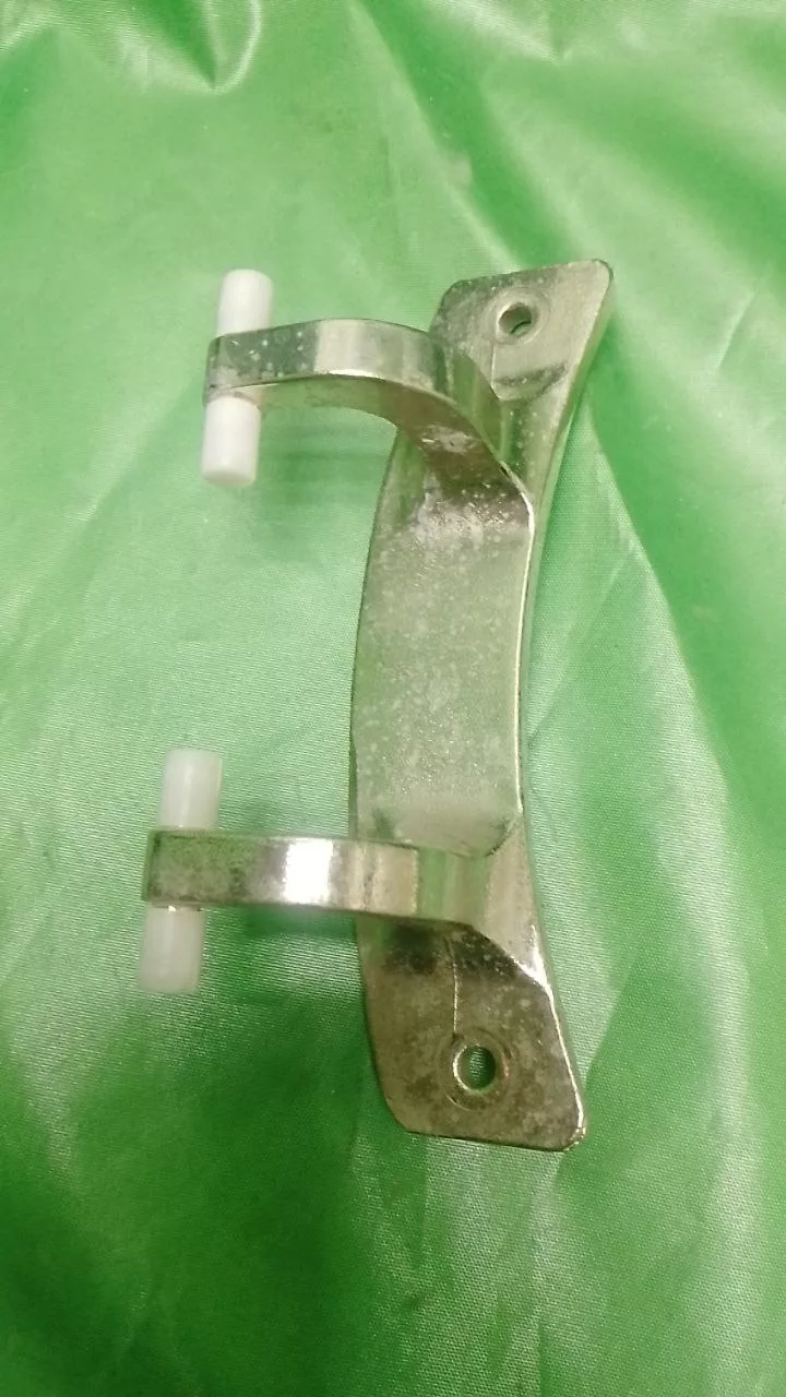 Петля люка LG MEF 42741701