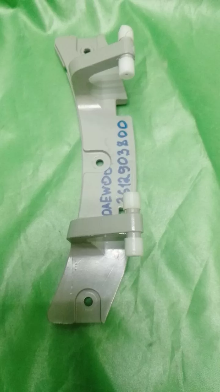 Петля люка Daewoo 3612903800 +4 втулки