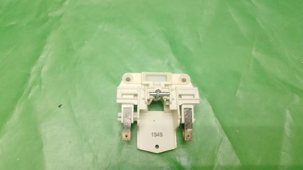 Замок дверцы Samsung DD82-01144A для посудомоечной машины